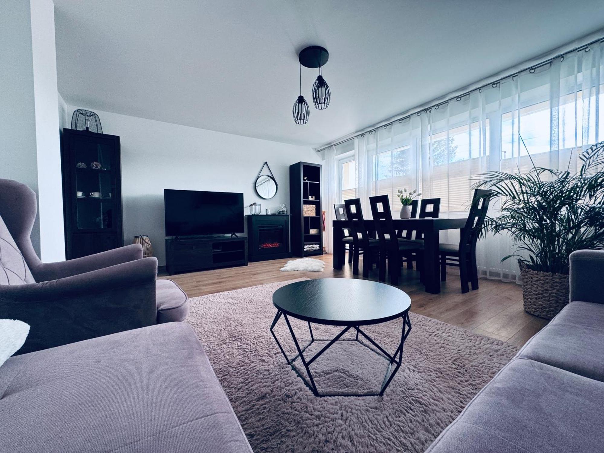 4 Pokojowy Apartament Posada Sanok Eksteriør billede